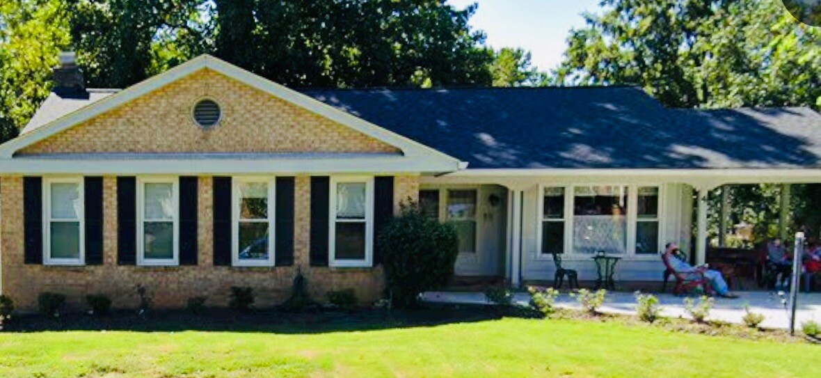 Murrel Home